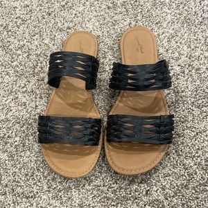 Womens black universal thread sandals
